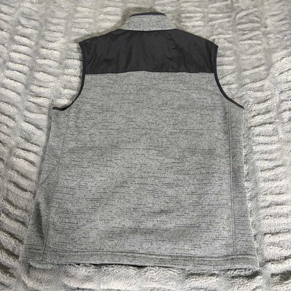 Under Armour Mens Gray Heather Full Zip Fleece Vest Mock Neck Large AR130